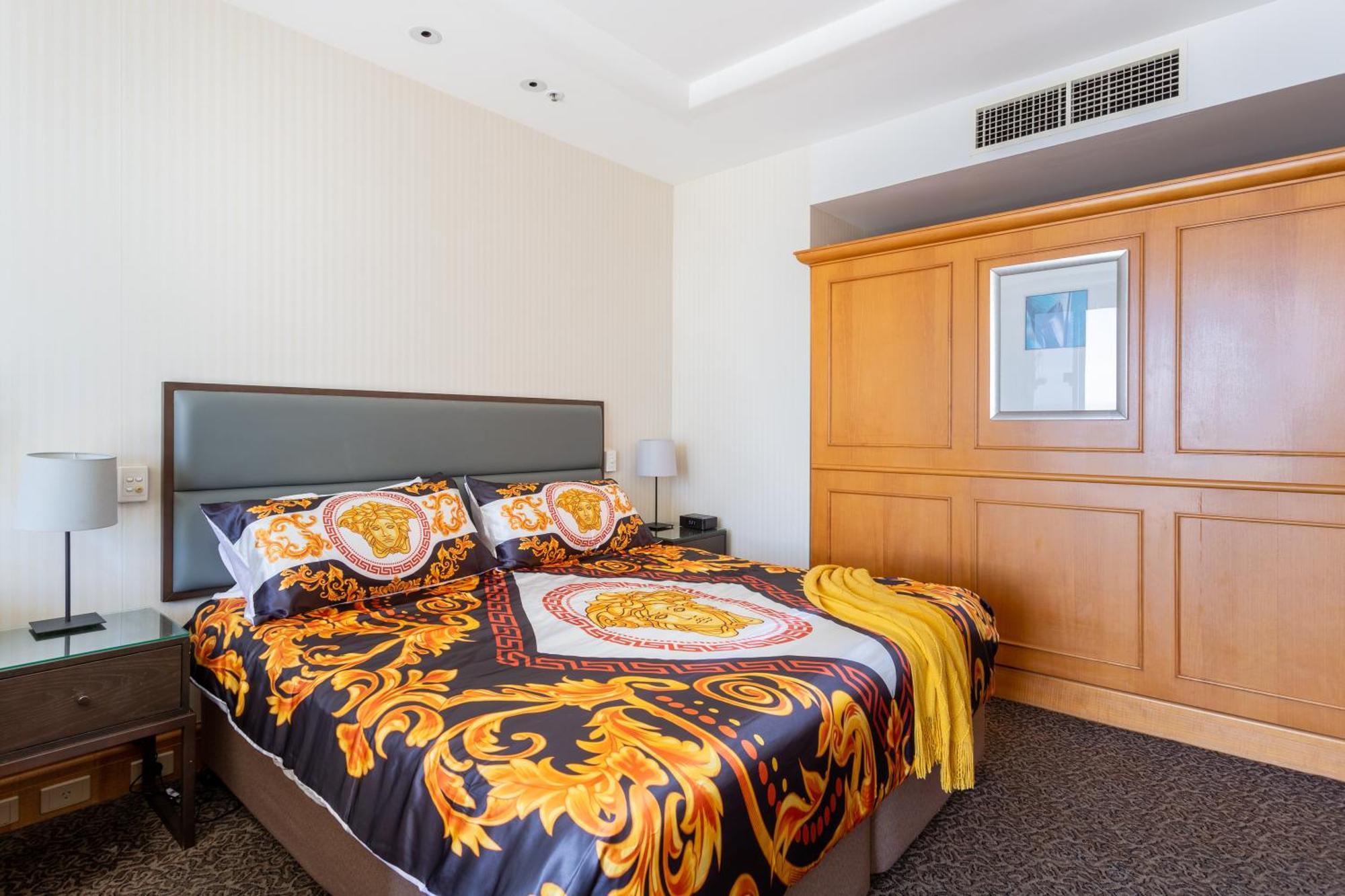 Luxury Privately Owned Ocean View Studio Apartments At O4Ks Gold Tower Gold Coast Oda fotoğraf